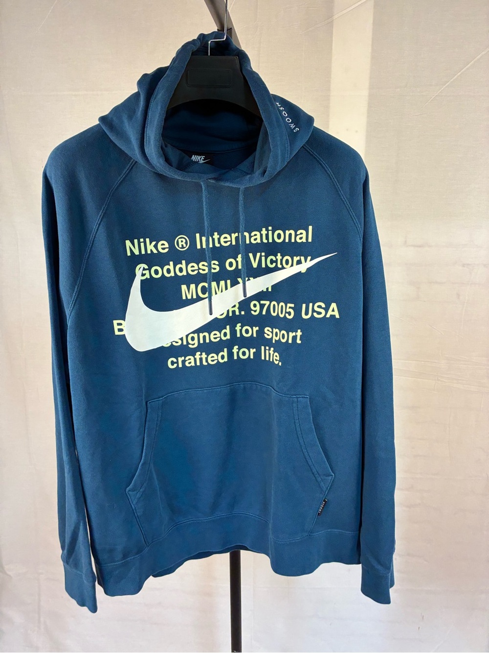 Nike International Goddess of Victory Hoodie XL